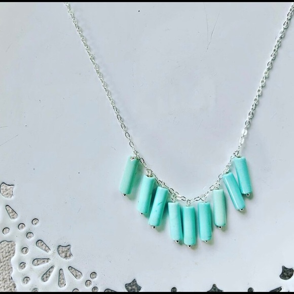 Turquoise Fringe Neckkace - Picture 2 of 4